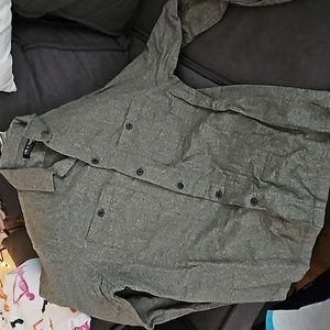 Men's long sleeve button down